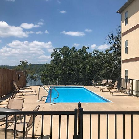 Lakefront And Lake View Indian Point Condo With Boat Slip ブランソン エクステリア 写真