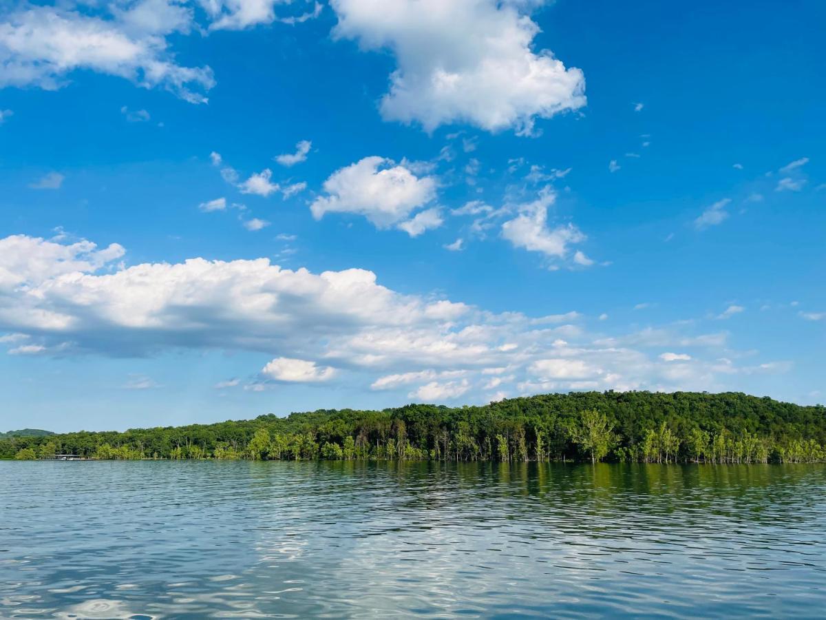 Lakefront And Lake View Indian Point Condo With Boat Slip ブランソン エクステリア 写真